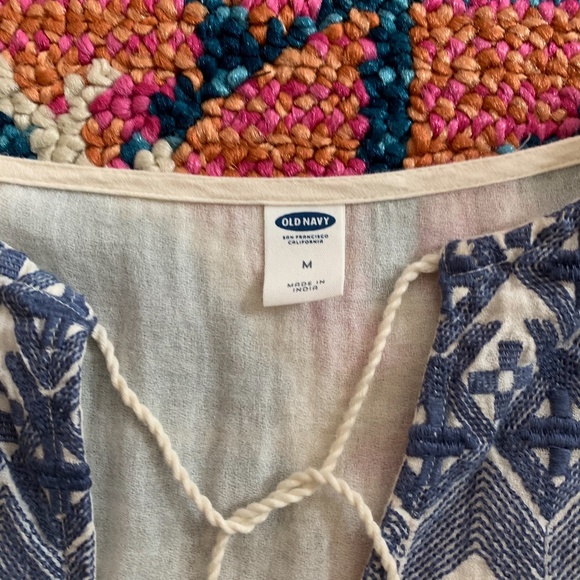 Old Navy Cream Flowy Blouse with Blue Detailing - Picture 3 of 4